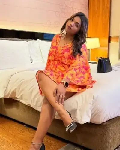 Escorts In Balasinor